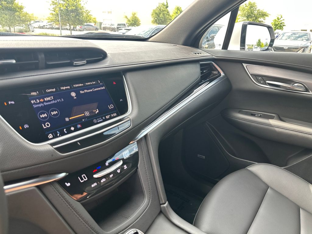 Used Car 2025 Cadillac Xt6  Luxury For Sale Under $50,000 In Austin, Texas