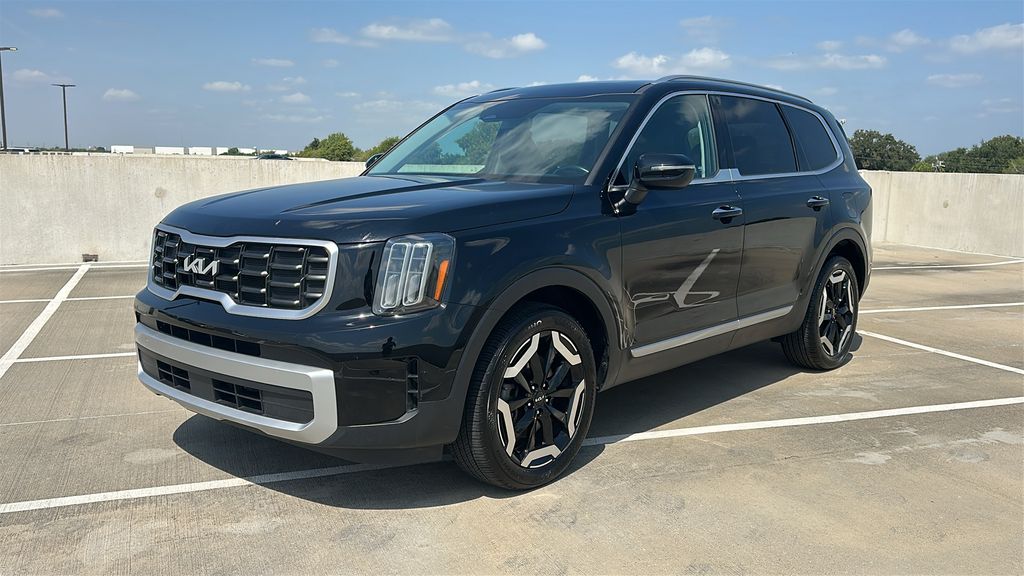 2025 Kia Telluride S Black at Baytown Hyundai
