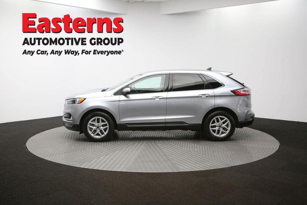 Used 2024 Silver Ford SEL image 57