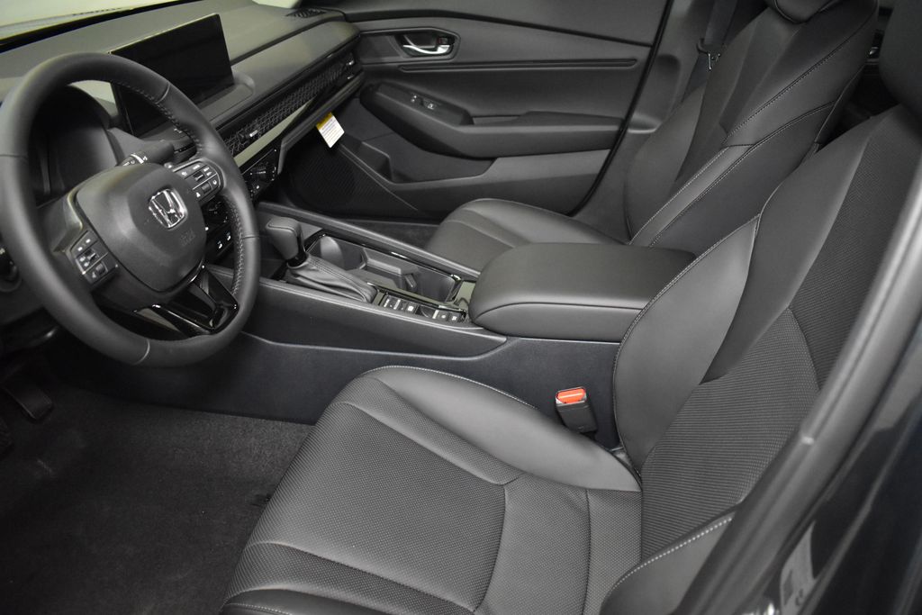 Thumbnail: 2025 Honda Accord - 19
