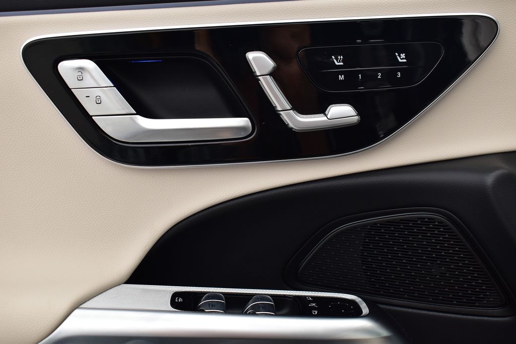 Thumbnail: 2026 Mercedes-Benz E-Class - 13