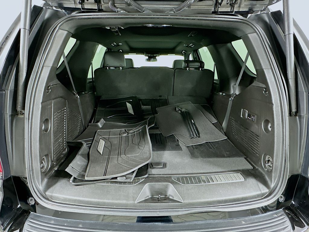 Thumbnail: 2023 Chevrolet Tahoe - 26