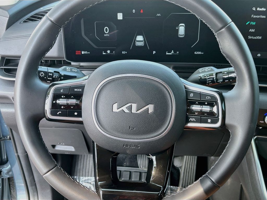 Used 2025 Blue Kia SX image 11