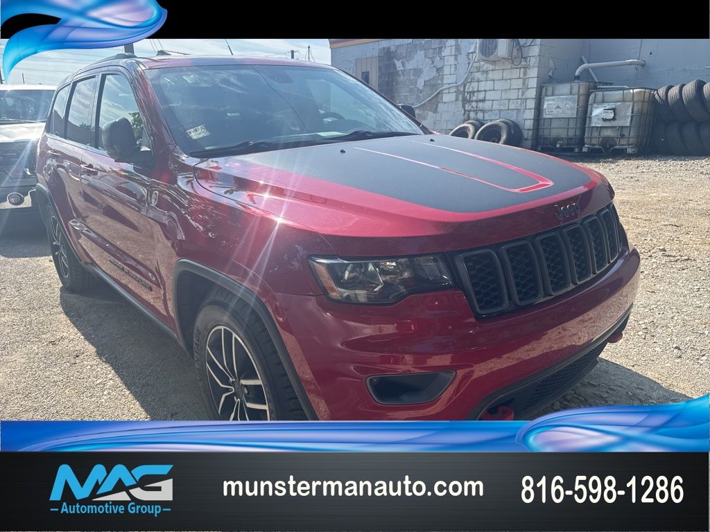 Redline 2 Coat Pearl 2021 Jeep Grand Cherokee Trailhawk 4WD SUV / Crossover Four-Wheel Drive 8-Speed Automatic