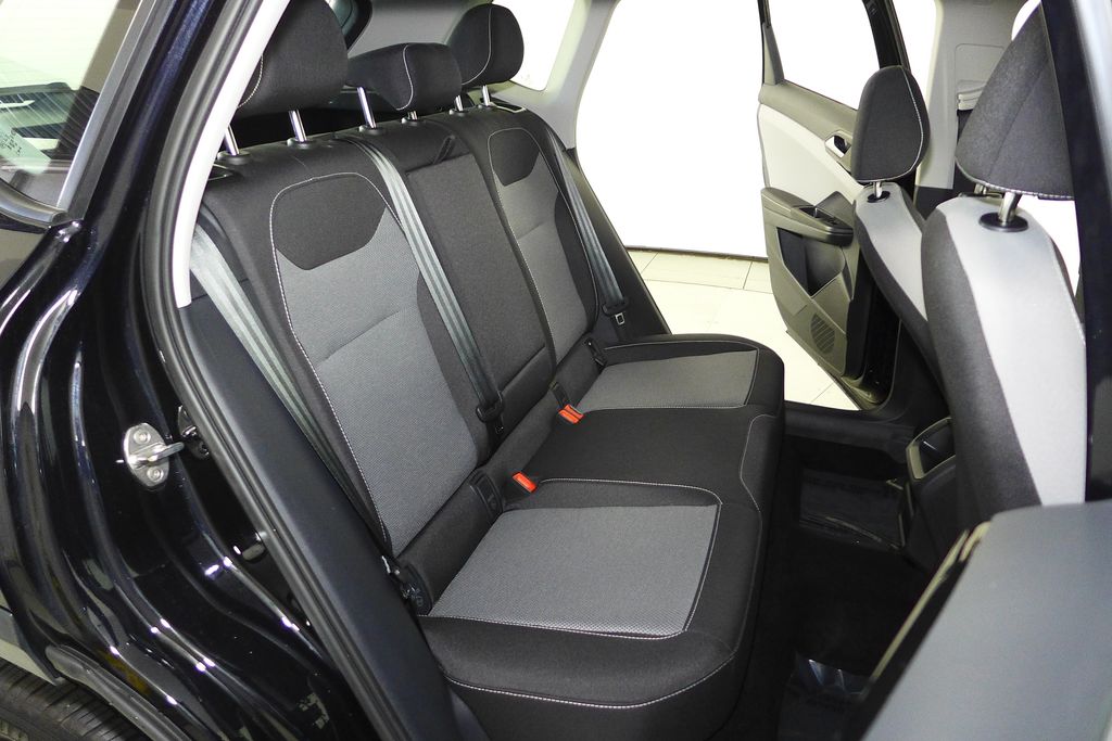 Thumbnail: 2024 Volkswagen Taos - 19