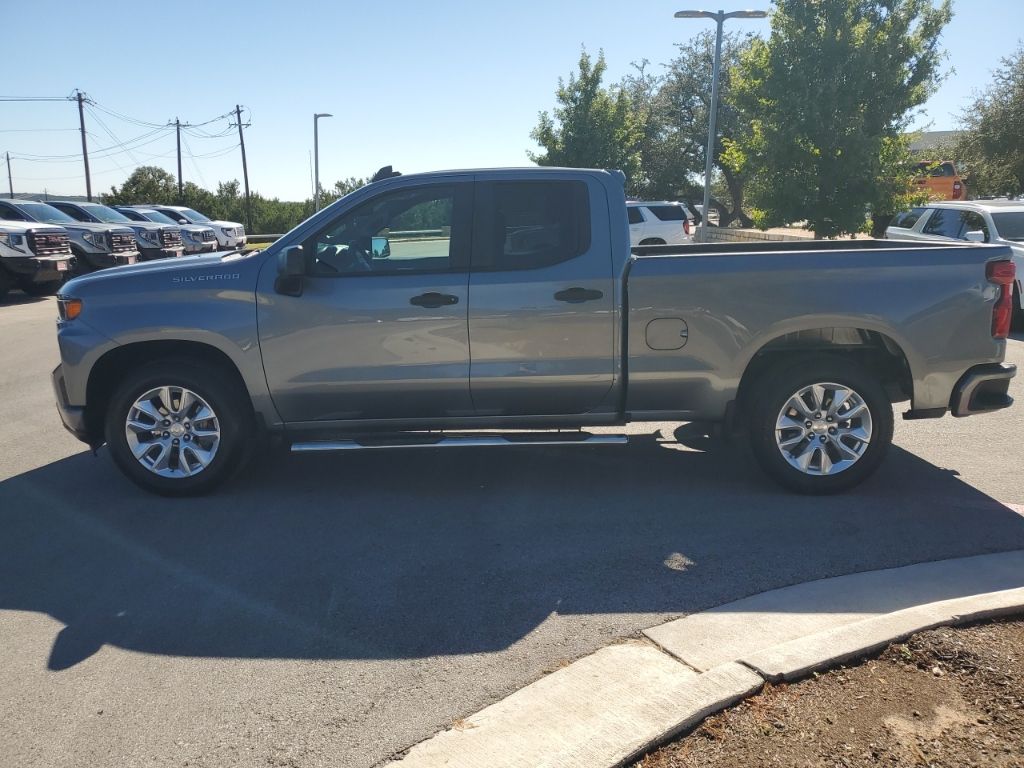 Used Car 2020 Chevrolet Silverado 1500  Custom For Sale Under $30,000 In Austin, Texas