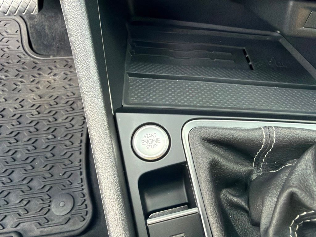 2025 Volkswagen Jetta 1.5T SEL