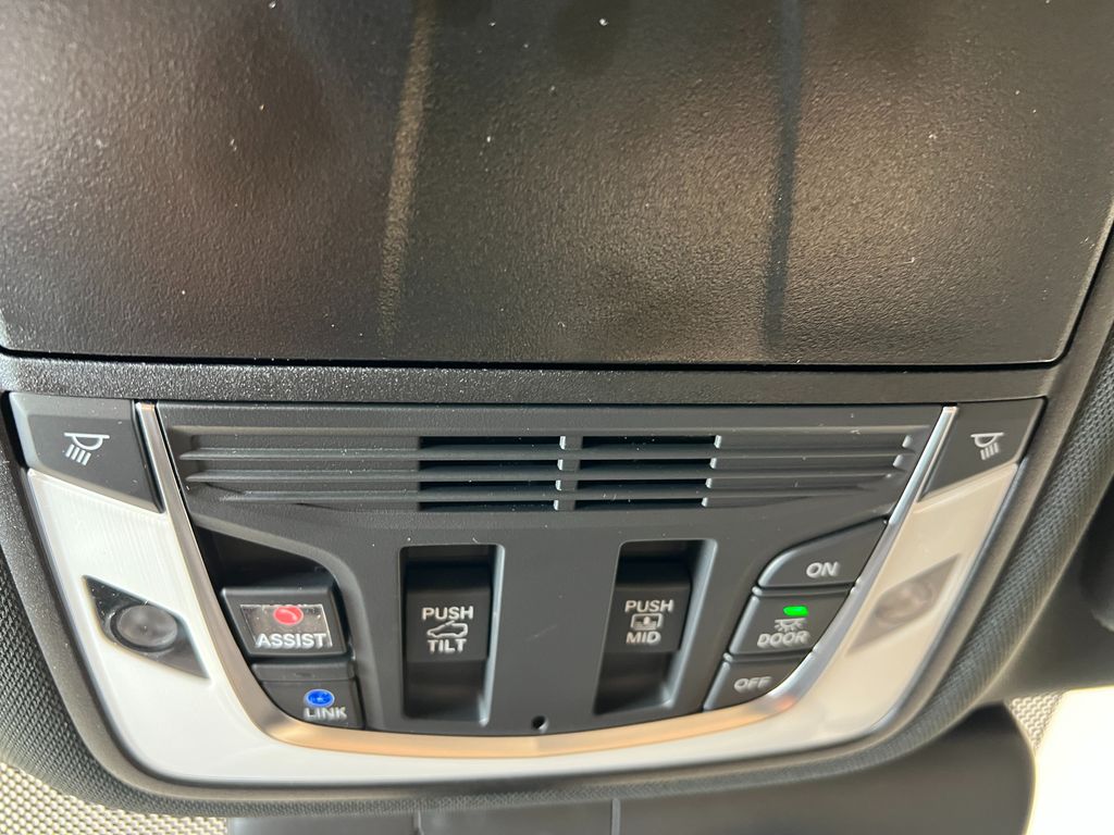 new 2026 Acura RDX car, priced at $52,750