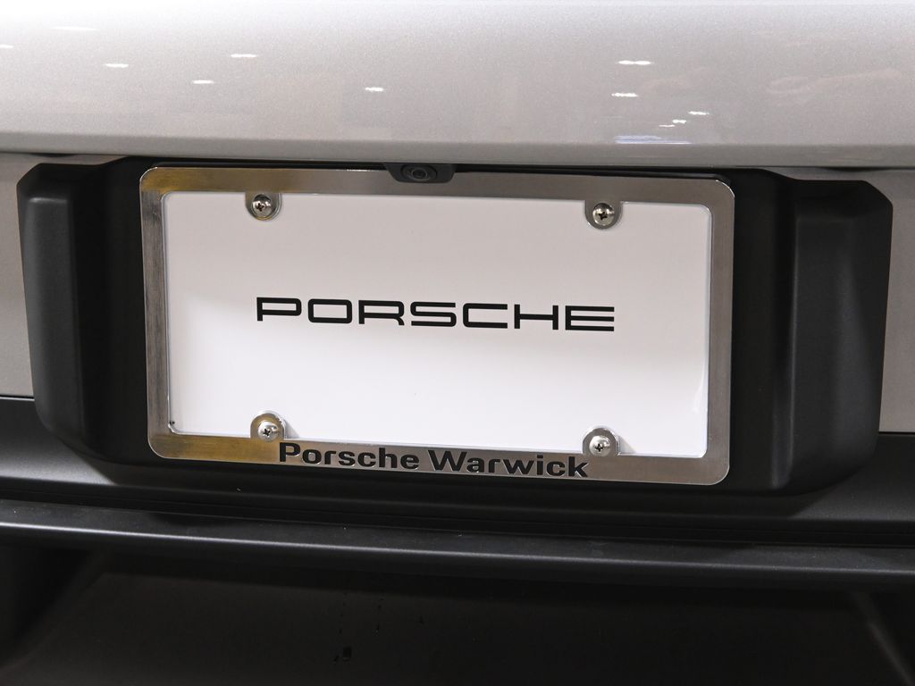Thumbnail: 2026 Porsche 911 - 14