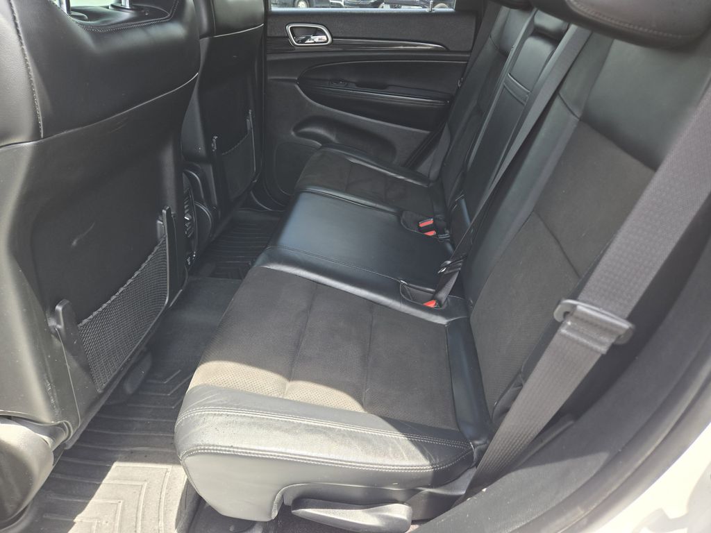 2019 Jeep Grand Cherokee Altitude White at Autostrade