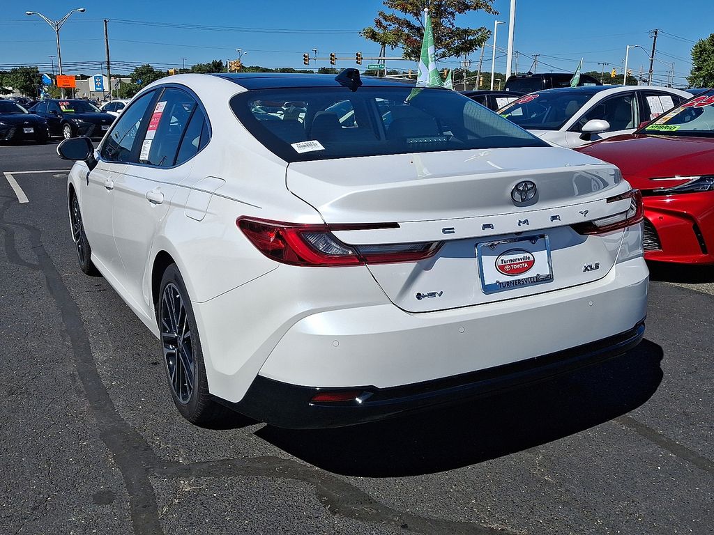 Thumbnail: 2025 Toyota Camry - 4