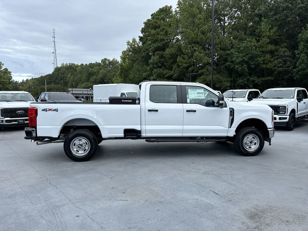 2024 Ford F-250SD XL 8