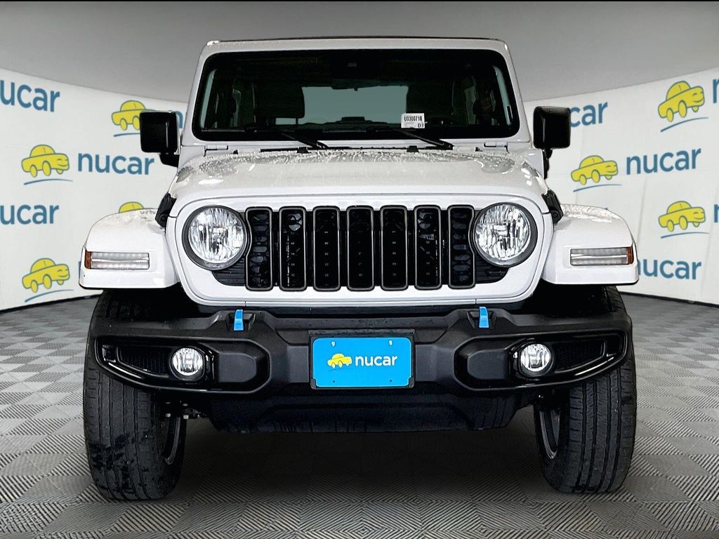 2024 Jeep Wrangler — photo 2