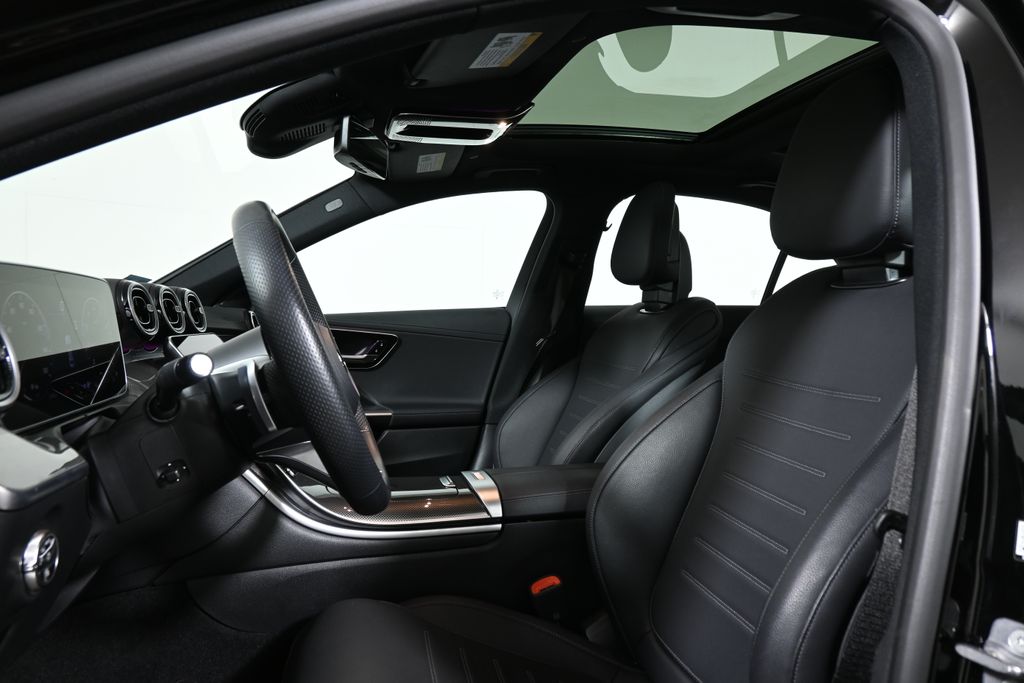 Thumbnail: 2025 Mercedes-Benz C-Class - 14