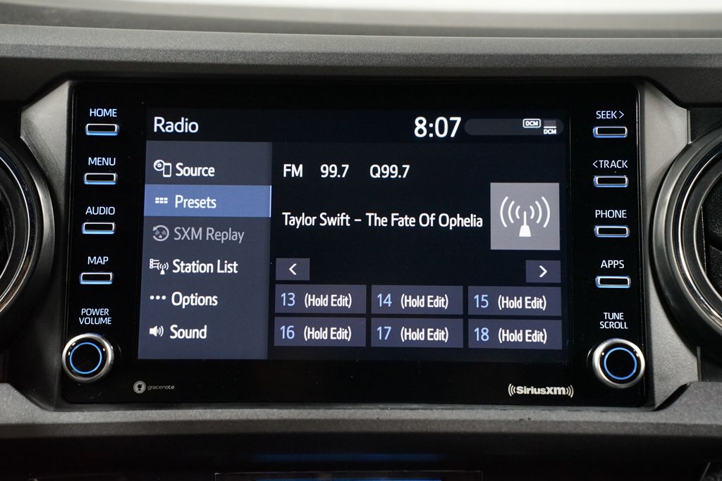 Thumbnail: 2023 Toyota Tacoma - 18