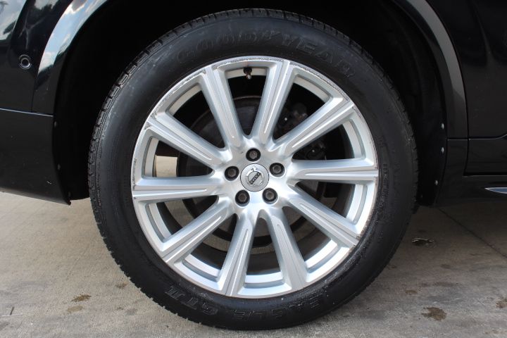 Used Car 2018 Volvo Xc90  T6 Inscription For Sale Under $20,000 In Georgetown, Texas
