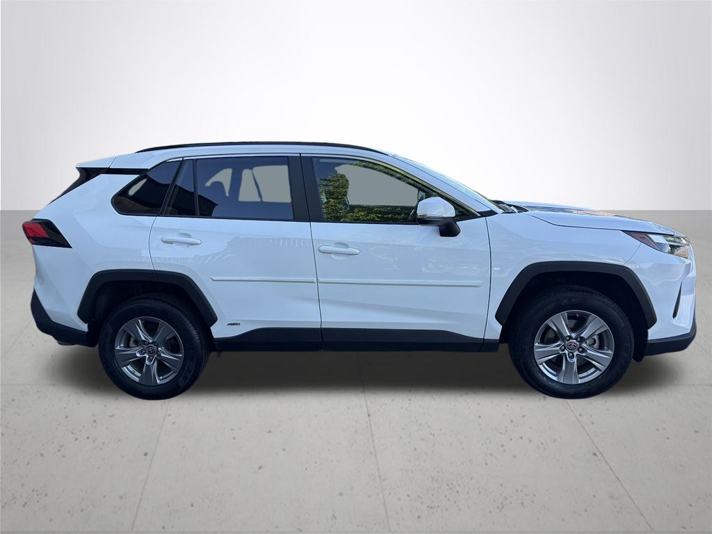 2023 Toyota RAV4 Hybrid LE
