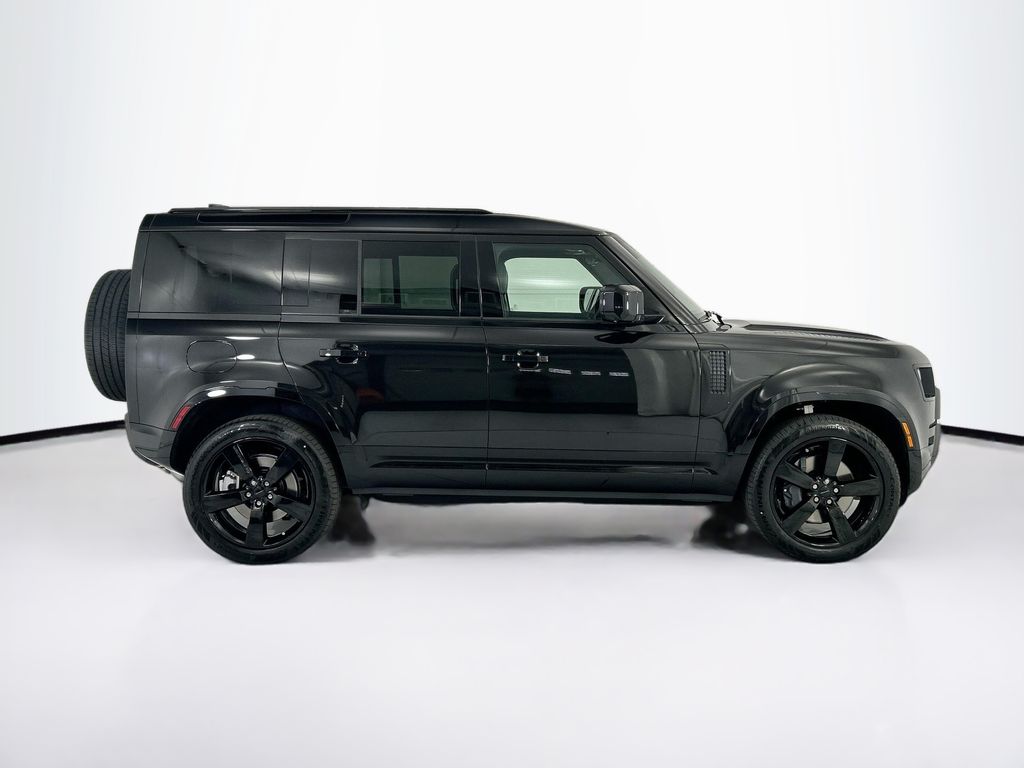 Thumbnail: 2026 Land Rover Defender - 4