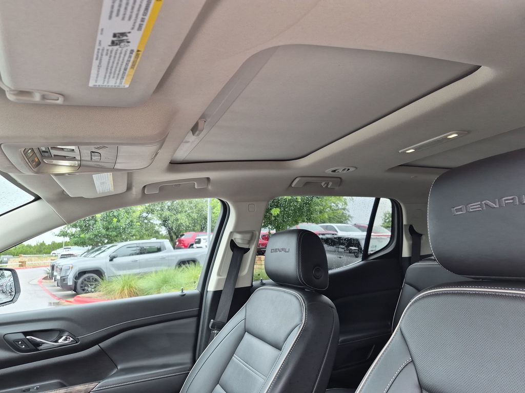 Used Car 2022 Gmc Acadia  Tnf26 For Sale Under $40,000 In Austin, Texas