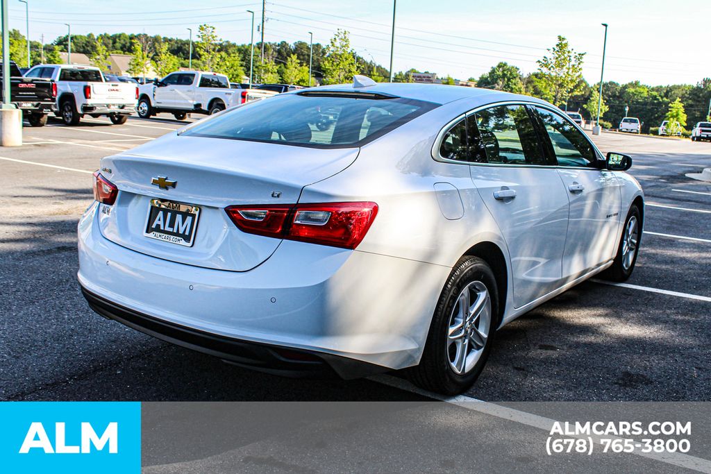 Used 2024 White Chevrolet LT image 5