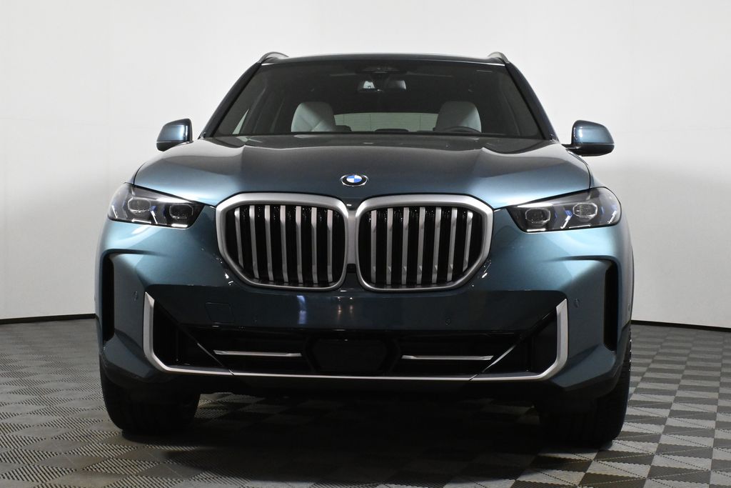 Thumbnail: 2026 BMW X5 - 10