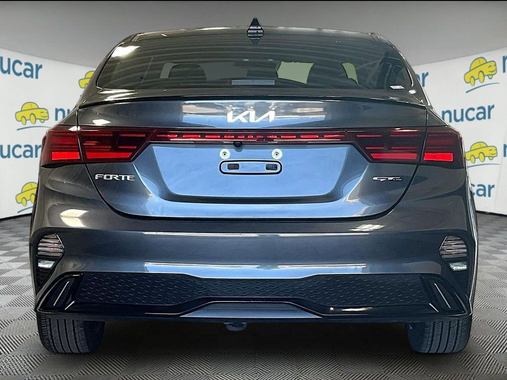 2024 Kia Forte — photo 5