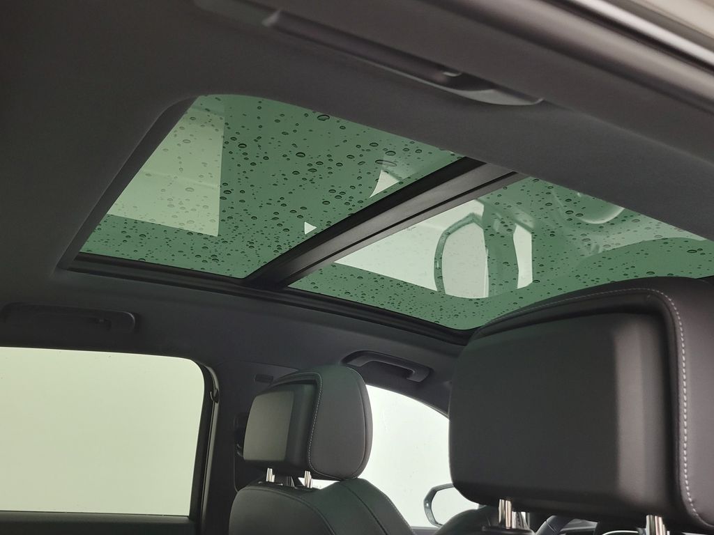 Thumbnail: 2023 Audi Q3 - 17