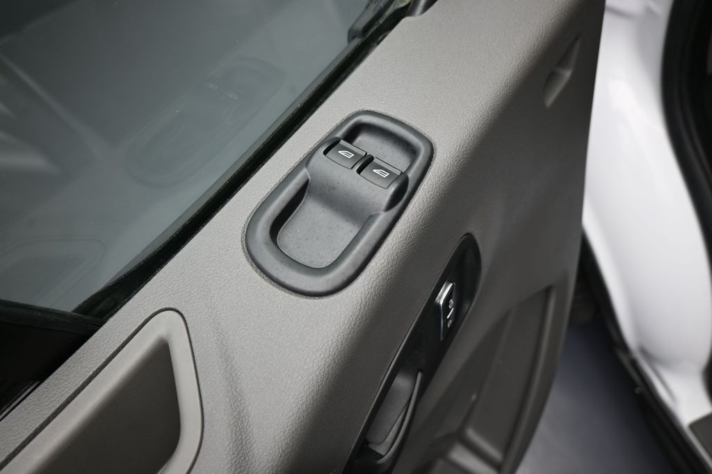 Used 2024 Oxford White Ford XLT image 14