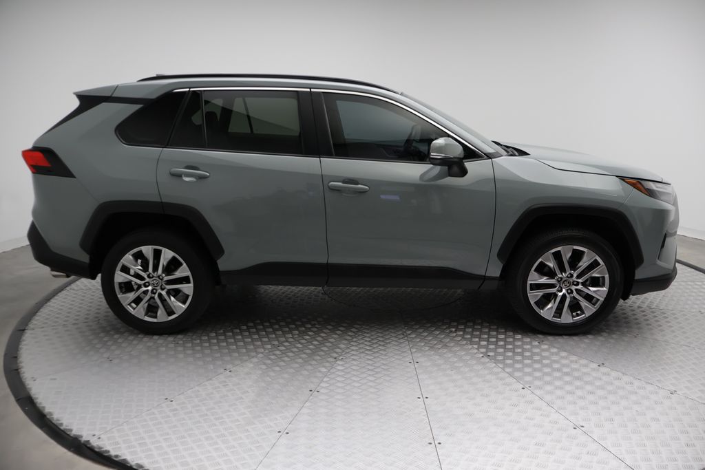 Thumbnail: 2023 Toyota RAV4 - 7