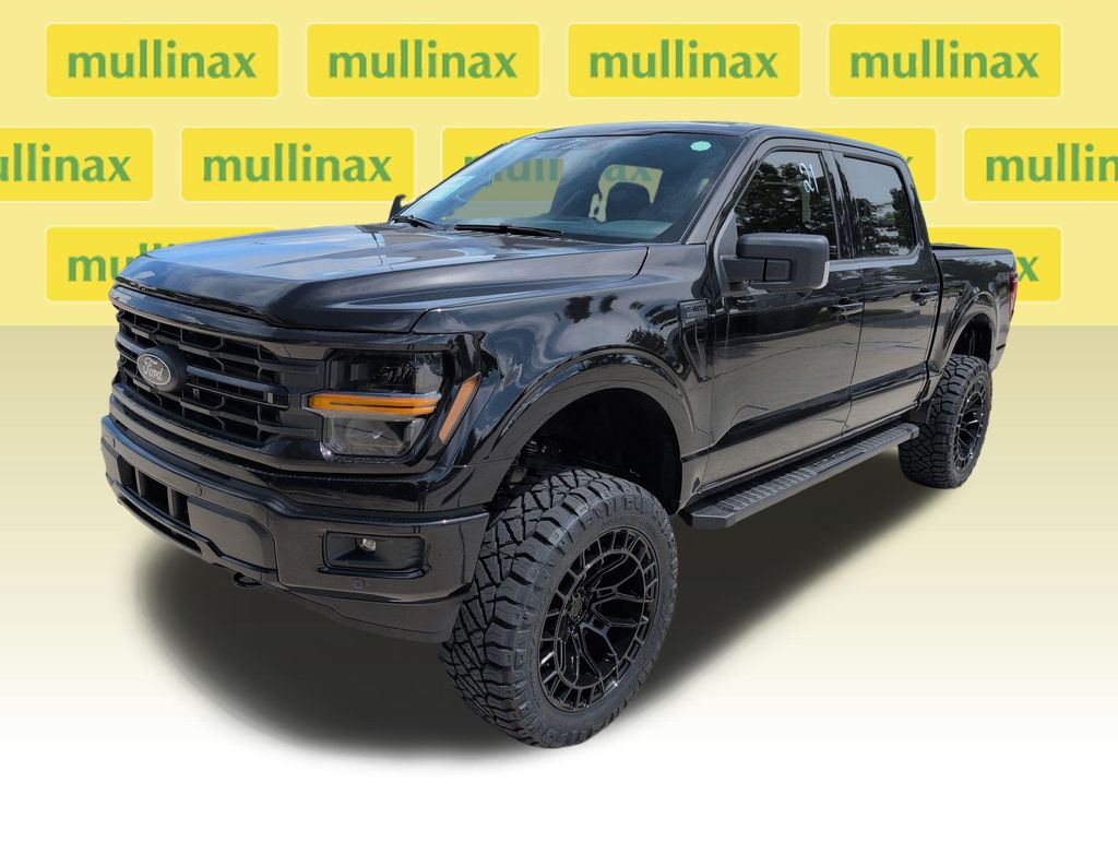 New 2026 Black Ford XLT image 13