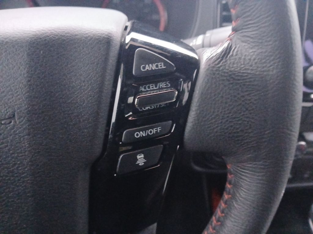 Used Car 2022 Nissan Frontier  Pro-x For Sale Under $30,000 In Austin, Texas