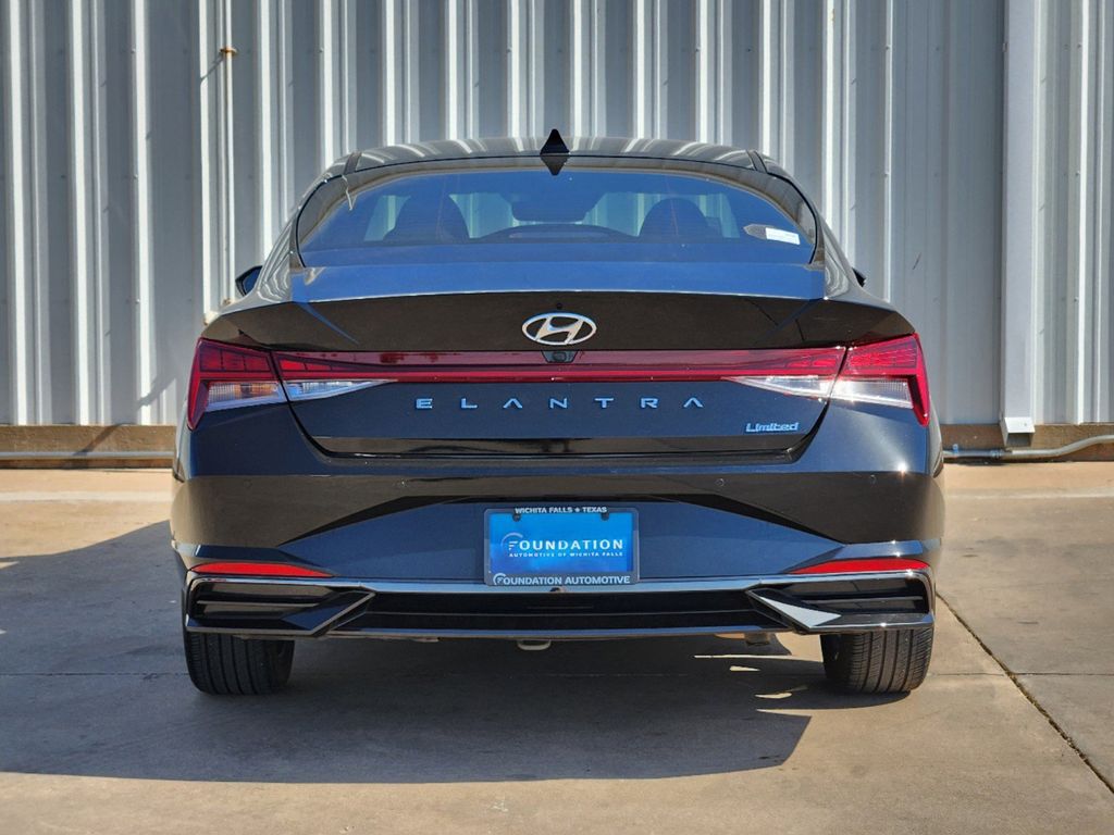 2023 Hyundai Elantra Limited 6