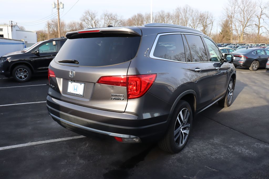 2018 Honda Pilot Touring 5