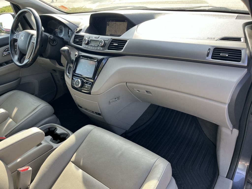 2016 Honda Odyssey EX-L photo
