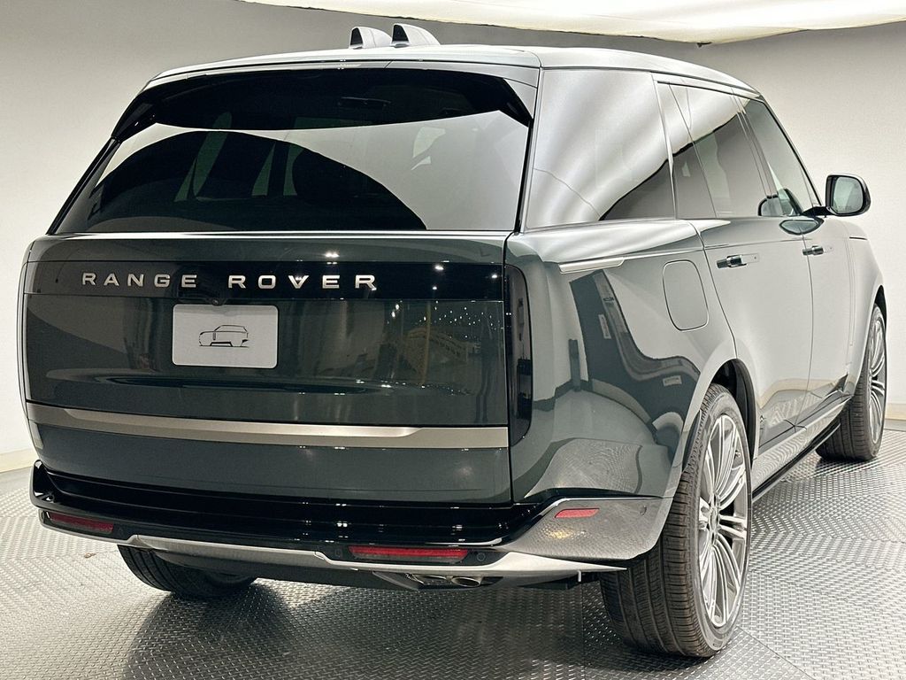 Thumbnail: 2026 Land Rover Range Rover - 11