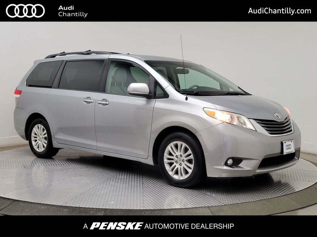 2012 Toyota Sienna XLE -
                  Chantilly, VA