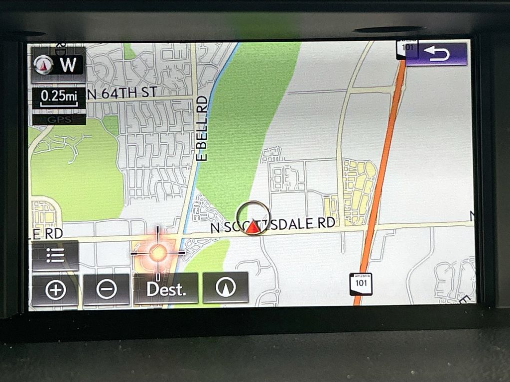 Thumbnail: 2017 Lexus ES - 14