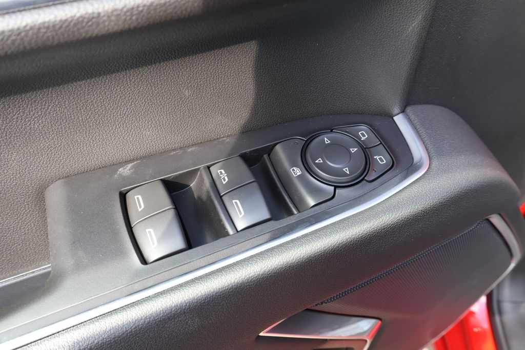 2025 Chevrolet Silverado 1500 LT 17