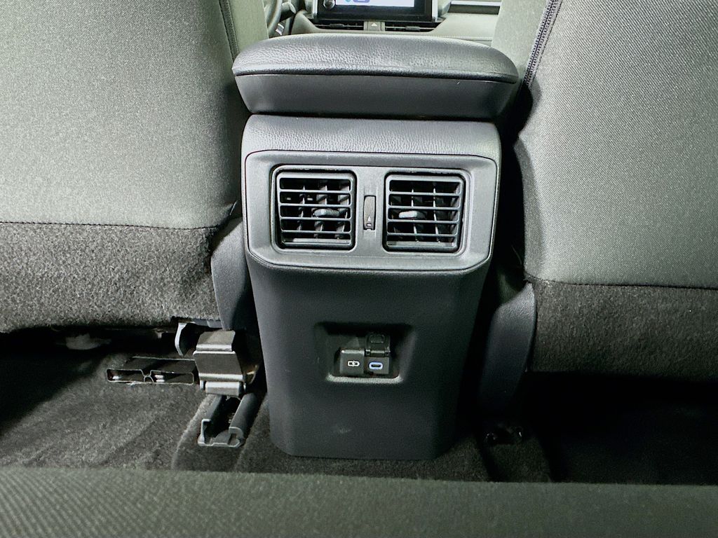 Thumbnail: 2025 Toyota RAV4 - 24