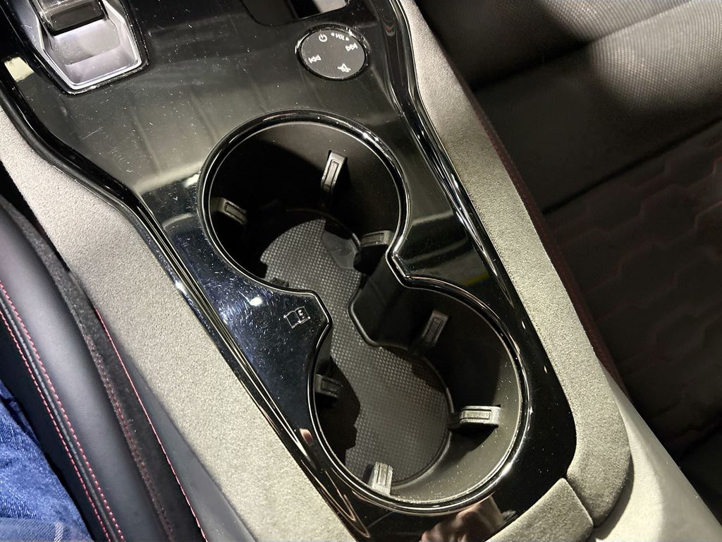 2022 Audi RS e-tron GT Base