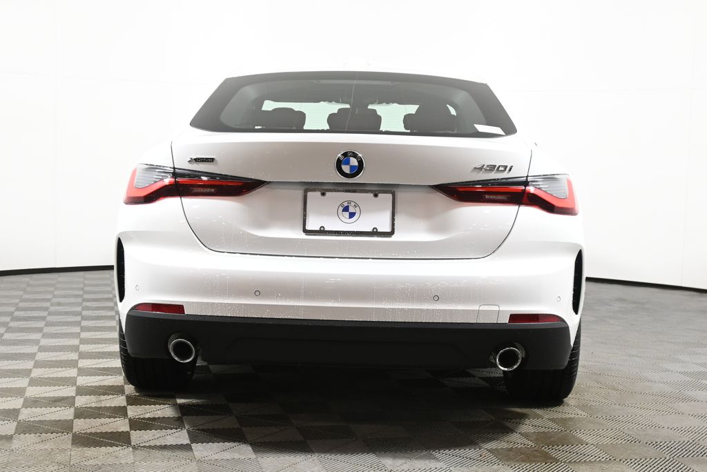 Thumbnail: 2026 BMW 4 Series - 6