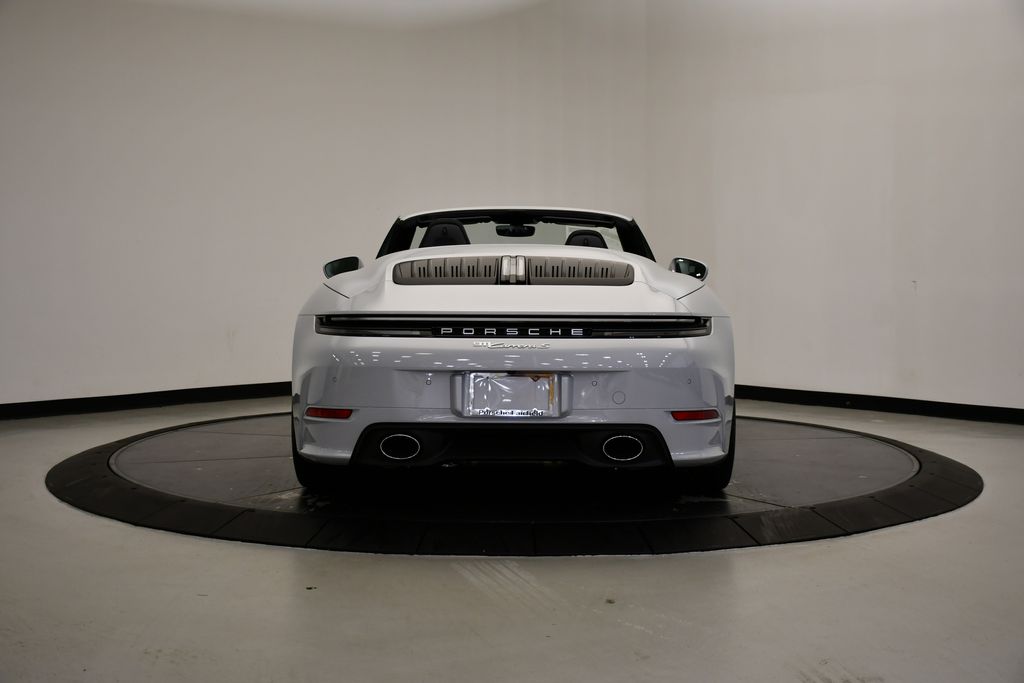 Thumbnail: 2026 Porsche 911 - 14