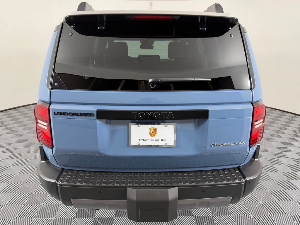 Thumbnail: 2025 Toyota Land Cruiser - 13