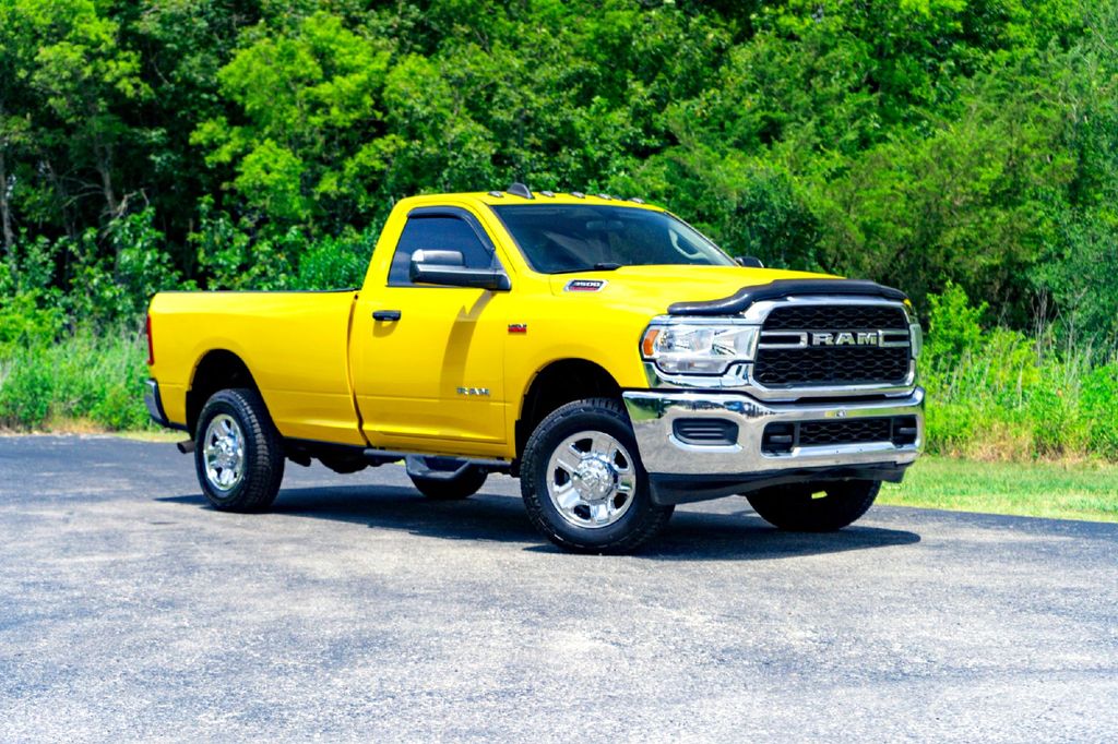 Detonator Yellow Clearcoat 2020 RAM 3500 Pickup Truck Four-Wheel Drive 8-Speed Automatic
