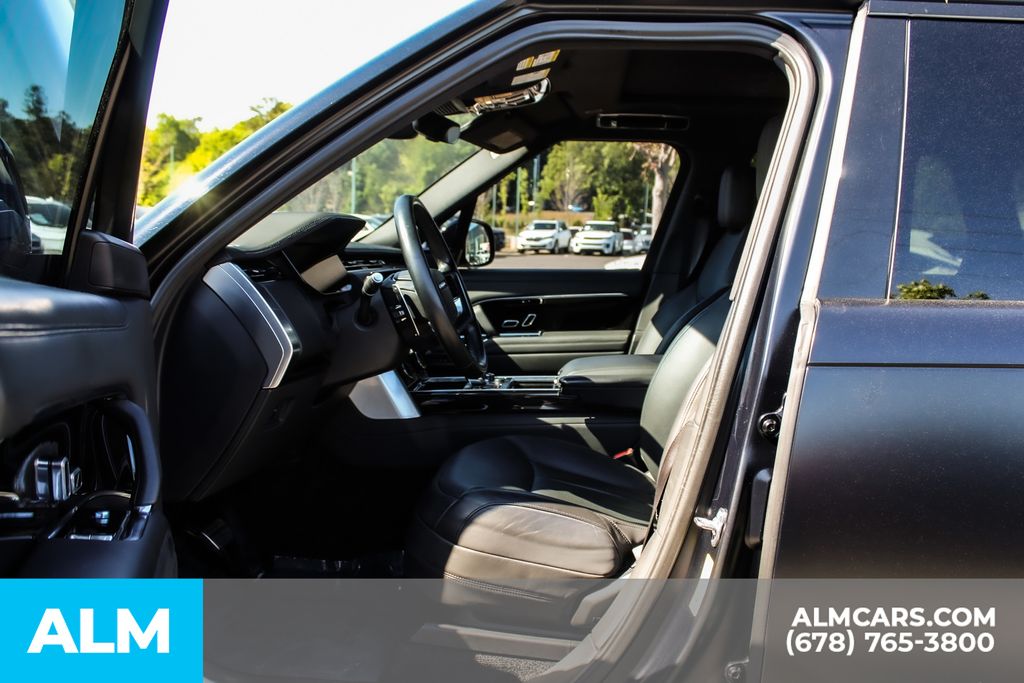 Used 2023 Black Land Rover SE image 15