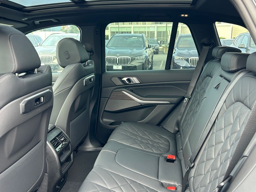 2026 BMW X5 xDrive50e 30