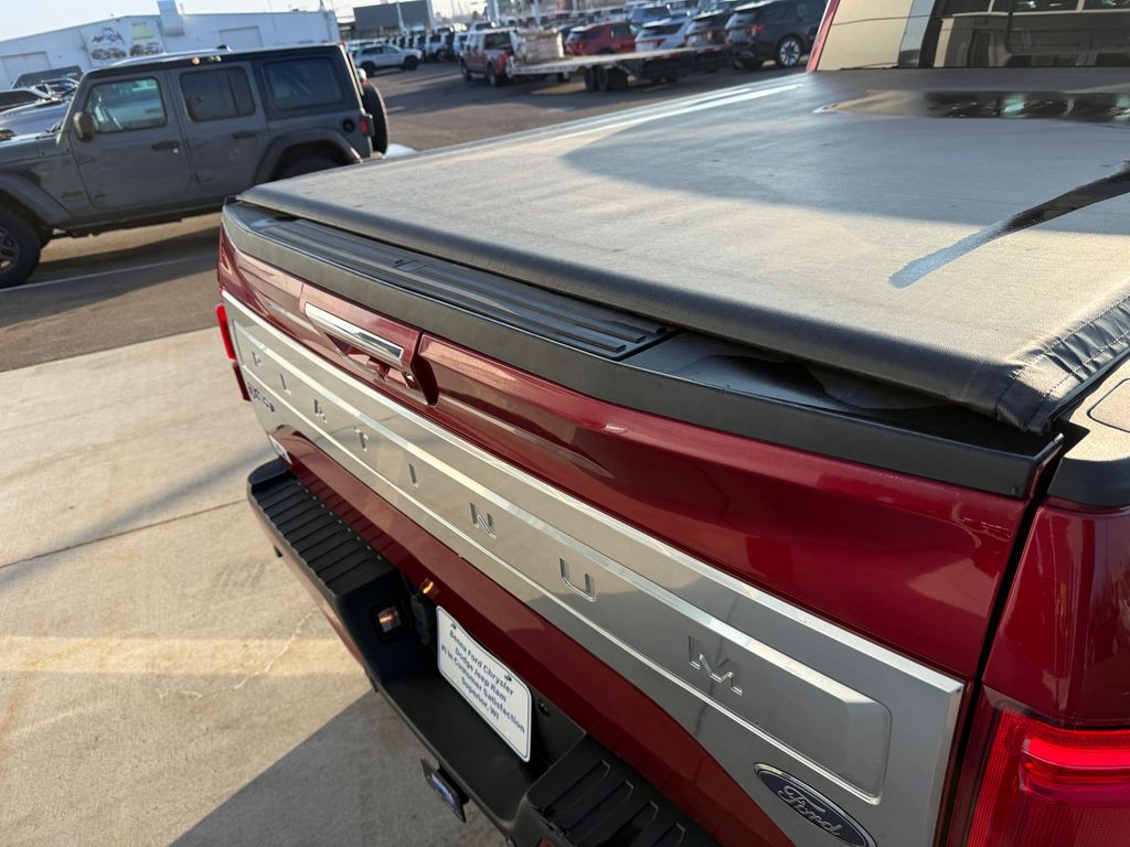 Used 2015 Red Ford Platinum image 17