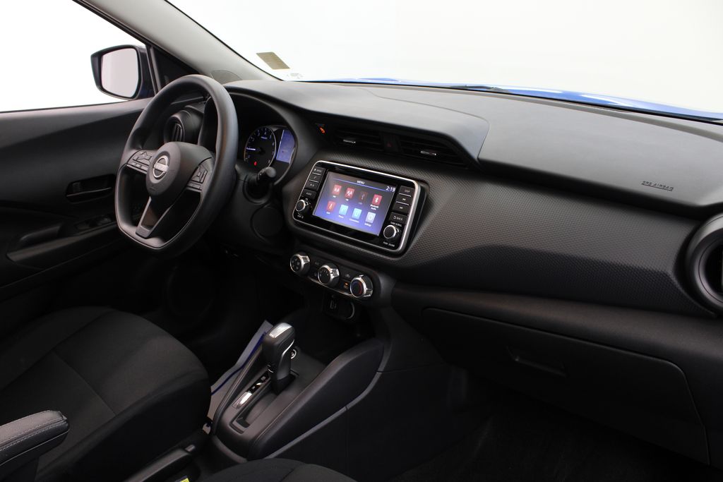 used 2024 Nissan Kicks car