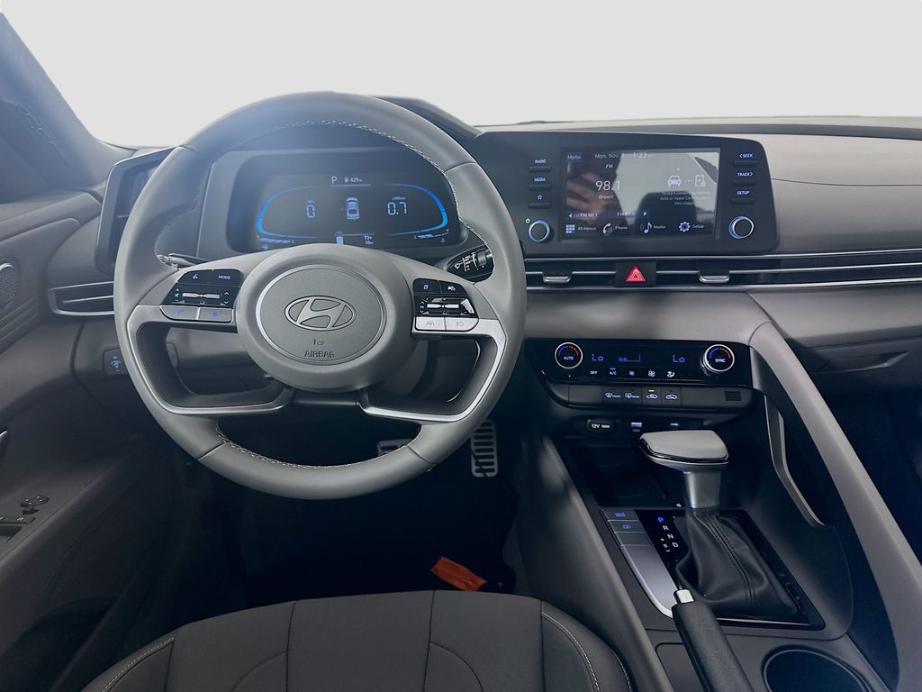 Thumbnail: 2026 Hyundai Elantra - 17