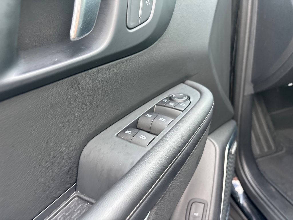 Used Car 2025 Buick Enclave  Preferred For Sale Under $40,000 In Austin, Texas